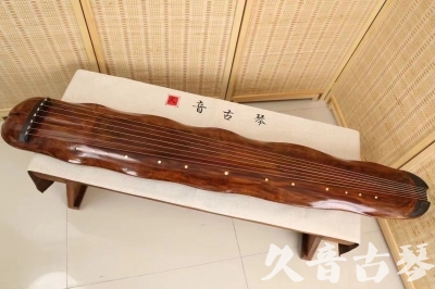 文山壮族苗族自治州●久音古琴  ●今日推荐20240831  【断纹蕉叶】